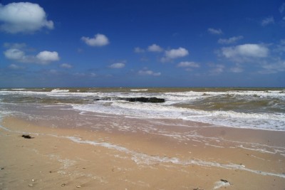 zatopiona barka desantowa na plaży Utah