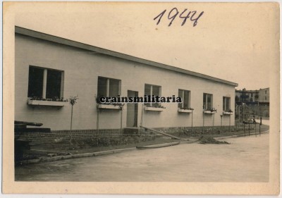 Bürogebäude eines Lager in Rybnik, Polen, Juli 1944.jpg