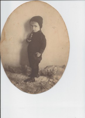 Hans Leopold Manneberg, 2 yrs old.JPG