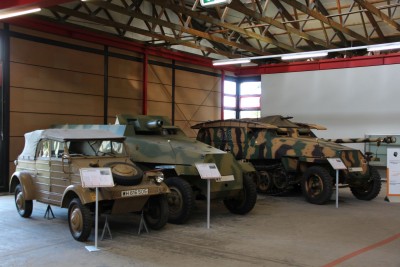 WV Kubelwagen typ 82, Sd. Kfz 251 9, Sd. Kfz 251 7.jpg