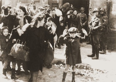 800px-Stroop_Report_-_Warsaw_Ghetto_Uprising_06.jpg